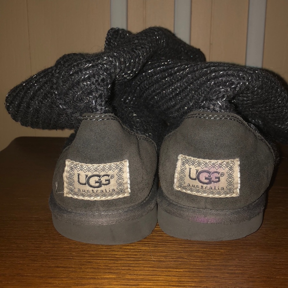 Uggs!!! - image 5